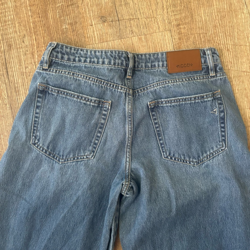 Hidden barrel jeans - Picture 3 of 10